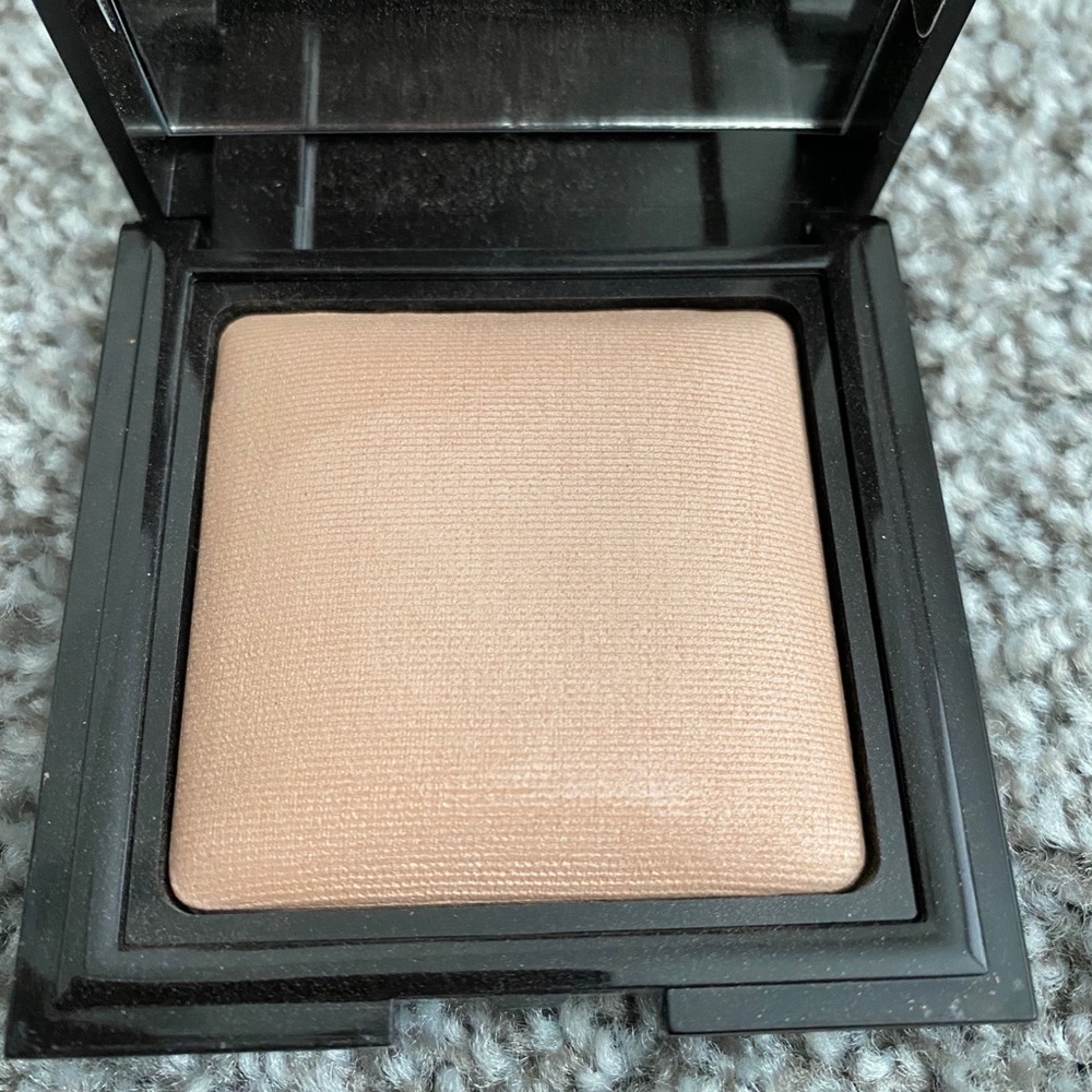 Laura Mercier Candleglow Shade 1
